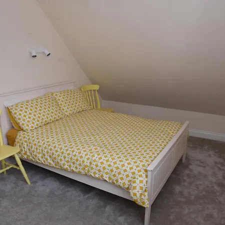 38 Carrowhubbock Village Enniscrone